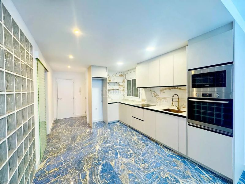 Foto cd61b85b-4ee2-4731-8595-139d822fe989. Apartament amb aparcament a Canyelles Lloret de Mar