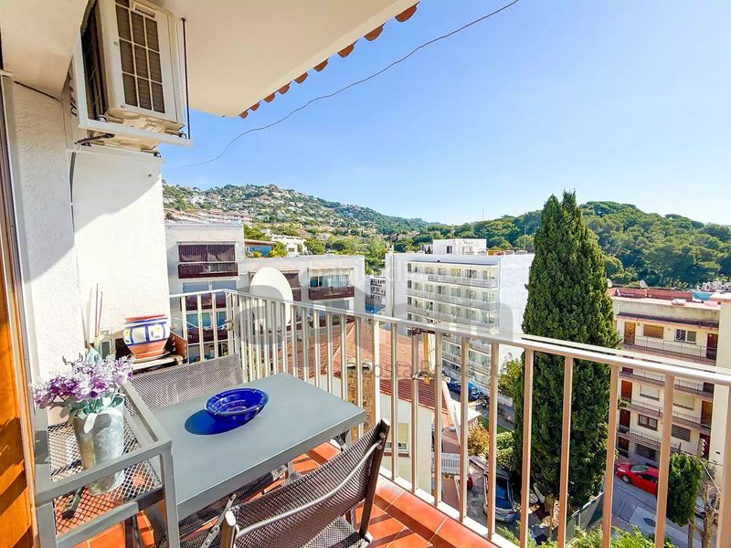 Foto c718814a-4bbb-41bc-bd6c-63b6395d41c7. Apartament amb aparcament a Mas Baell-Can Carbó Lloret de Mar