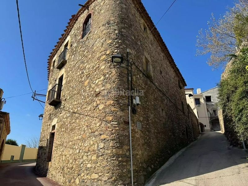 Foto c441ece9-e2f4-4f90-a41a-5a6564fb3215. Masia amb aparcament a Rabós