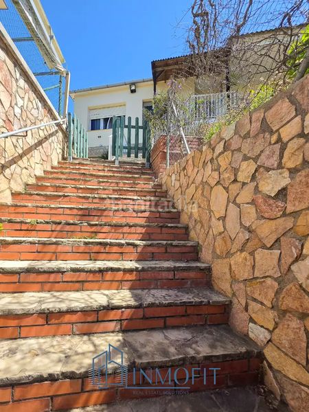 Foto 0c0ffe01-9467-4bdf-acb2-b836a3395b88. Casa amb calefacció a Tordera Tordera