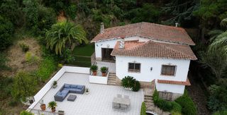 Maison à Canyelles. Finca con gran potencial en cala canyelles, a pocos pasos de la