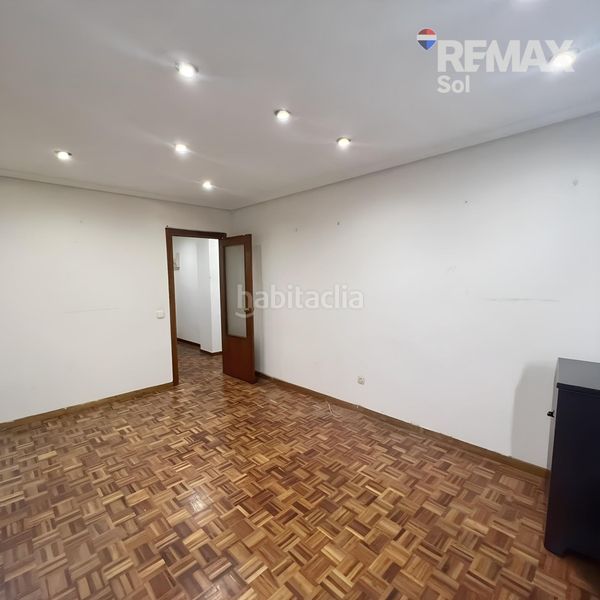 Foto c4dc2808-94b1-404b-829b-26c10c48b498. Pis a Moscardó Madrid