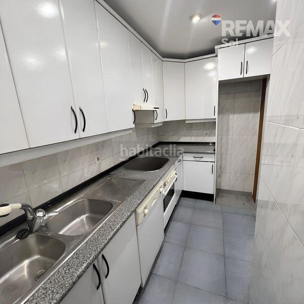 Foto e55014e8-d2a5-4353-8254-ea96eede3303. Pis a Moscardó Madrid