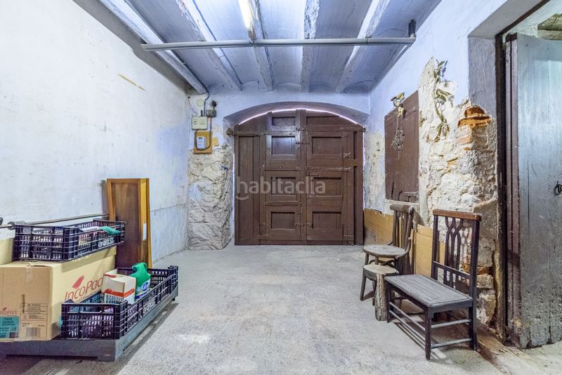 Foto 1063d484-e372-45eb-8d2a-b430d4f0e9f0. Casa amb aparcament a Constantí