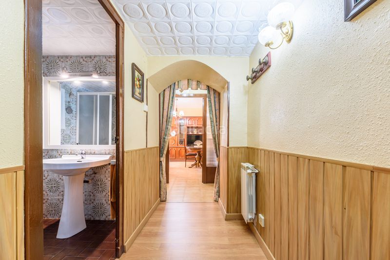 Foto d6ee48c3-c675-4705-8563-cfcde85c56a9. Casa amb aparcament a Constantí
