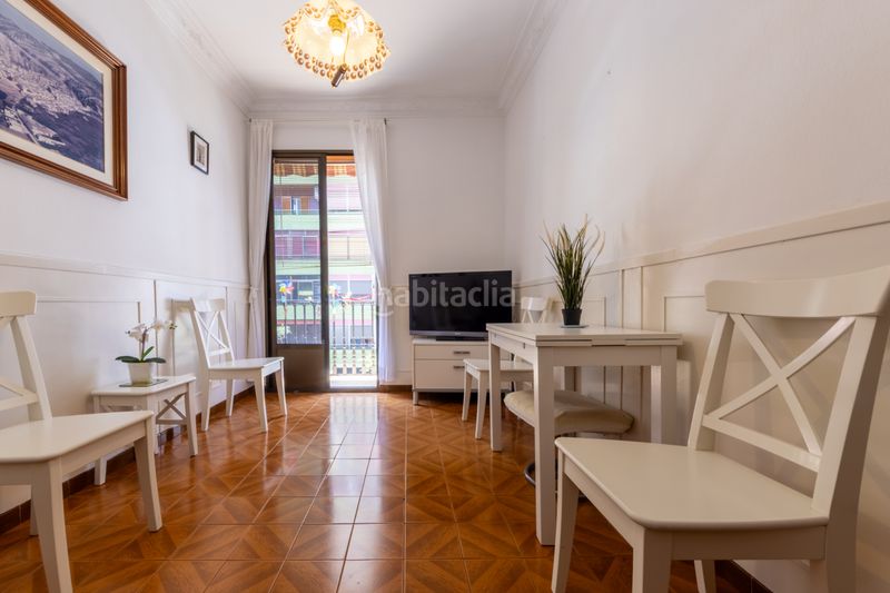Foto f98a6270-96b1-4613-9b20-e0293d143d26. Flat with heating in Eixample Tarragona