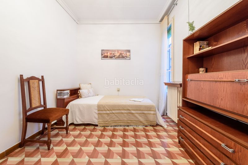Foto d8bfbd13-72eb-4092-bf52-8d1669f4ac3c. Flat with heating in Eixample Tarragona