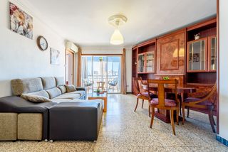 Flat  Carrer de bonaventura hernandez i sanahuja. Piso luminoso de 3 habitaciones en pleno centro de tarragona
