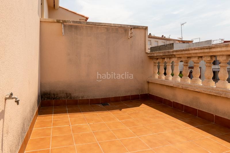 Foto f8cdcd9b-88ef-4042-84cc-175e035de169. Casa pareada en carrer santes creus 14 chalet pareado en roda de bera en Roda de Barà