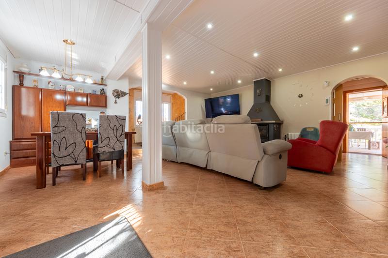 Foto 0fb2ccf3-f169-4b95-88ff-93cc96a170e2. Casa amb xemeneia calefacció aparcament piscina a Catllar (El)