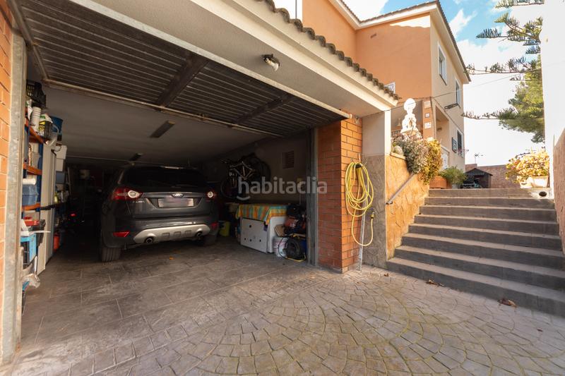 Foto 2a02f302-698a-41c0-8777-215340c0828c. Casa amb xemeneia calefacció aparcament piscina a Catllar (El)