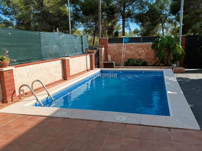 Foto 58015f2b-03a5-4c59-897d-20594b1afef9. Casa amb xemeneia calefacció aparcament piscina a Catllar (El)