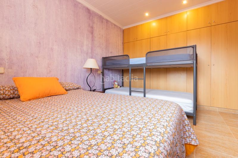 Foto 60effce1-a02e-42e2-bc78-6072c7a63855. Casa amb xemeneia calefacció aparcament piscina a Catllar (El)