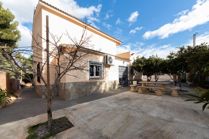 Foto 7685fc65-4b43-484e-8652-a3330df2790a. Casa amb xemeneia calefacció aparcament piscina a Catllar (El)