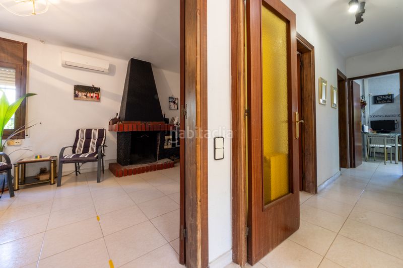 Foto c408ab11-cb57-4c05-933b-d61612c99d4b. Casa amb xemeneia calefacció aparcament a Barenys Salou