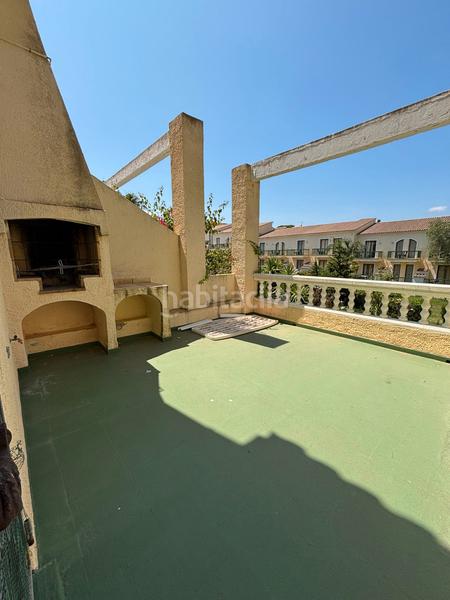 Foto b97daaef-d30c-44d2-98c6-a5f3af570c47. Casa adossada amb xemeneia aparcament a Pino Alto Miami Platja