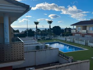 Casa adossada  Via augusta. Casa esquinera con jardín, piscina y vistas al mar ????
