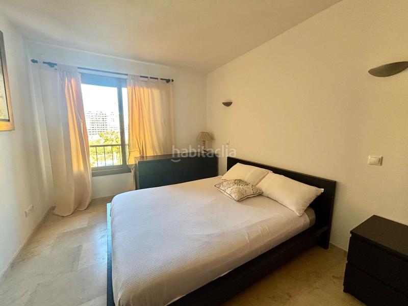 Foto c7e5fadc-3ca7-4e0b-94ce-b4582d9b731d. Lloguer apartament amb calefacció piscina a Punta Prima Torrevieja