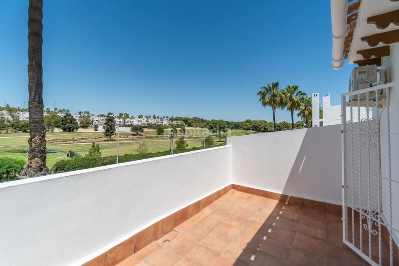 Foto e18d2f7e-b64e-4680-ac9a-053ed692167d. Affitto casa a schiera con piscina in Villamartín-Las Filipinas Orihuela