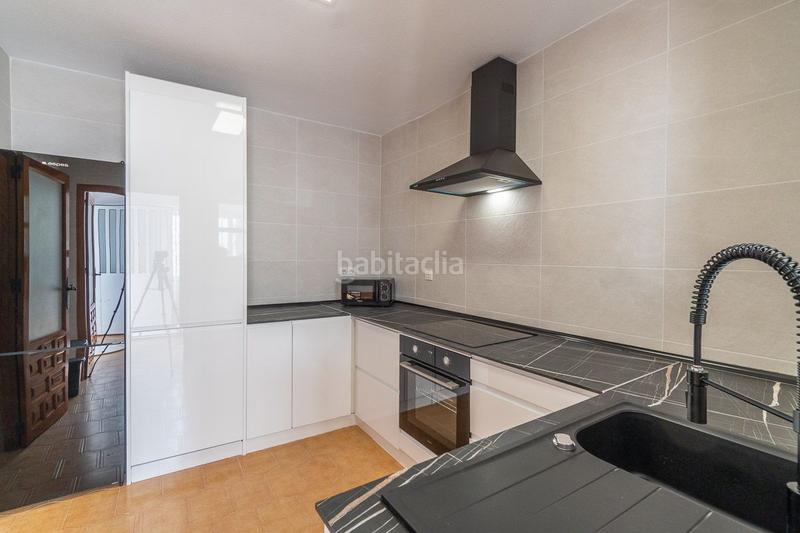 Foto ffa3ac4a-24f2-4605-b63f-2efb50dcd0c3. Affitto casa a schiera con piscina in Villamartín-Las Filipinas Orihuela