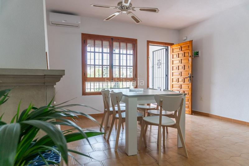 Foto d39aa6b1-dd67-421c-9fa8-d354203cec2e. Miete reihenhaus mit pool in Villamartín-Las Filipinas Orihuela