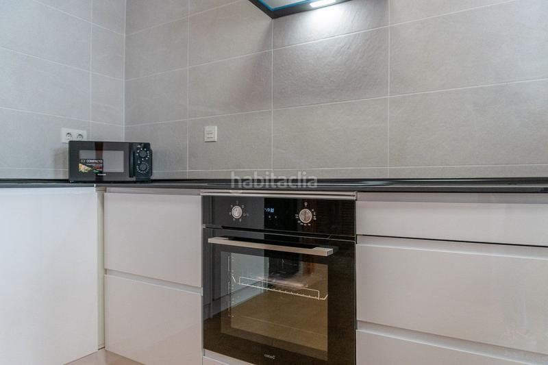 Foto dfbbfd70-4387-45e1-8b93-397507d5350a. Miete reihenhaus mit pool in Villamartín-Las Filipinas Orihuela