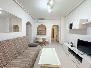 Rent Flat in El Acequión. Acogedor piso en el centro de torrevieja