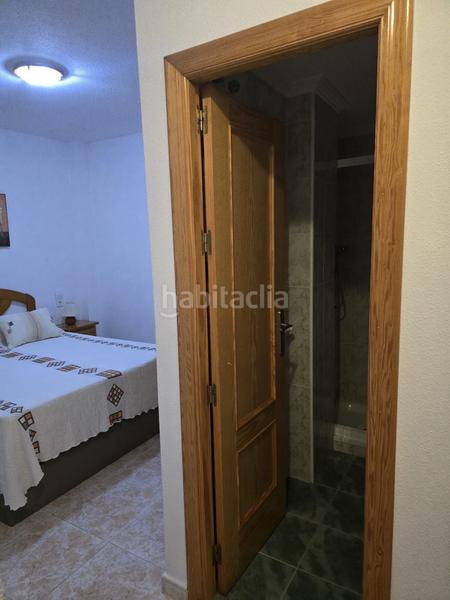 Foto f800e562-0c66-419f-a045-f250c66331c1. Alquiler piso amplio piso en Las Piscinas Naturales Torrevieja