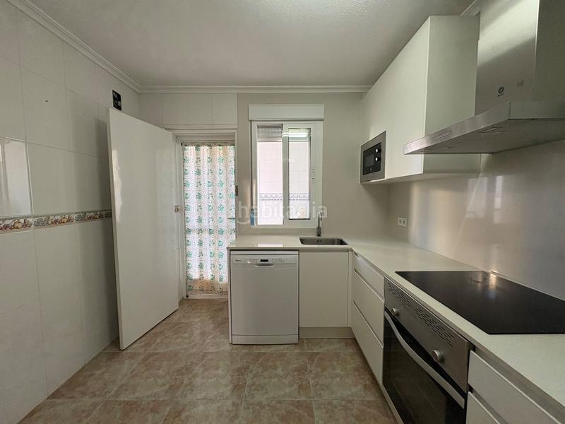 Foto 06e2f159-ae2a-4d04-8efe-39c1e0576b5a. Lloguer casa adossada amb calefacció a Torre de la Horadada Pilar de la Horadada