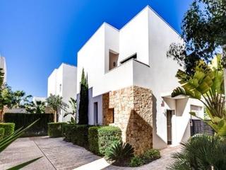 Rent House in Rojales. Espectacular casa en el residencial eivissa, ciudad quesada