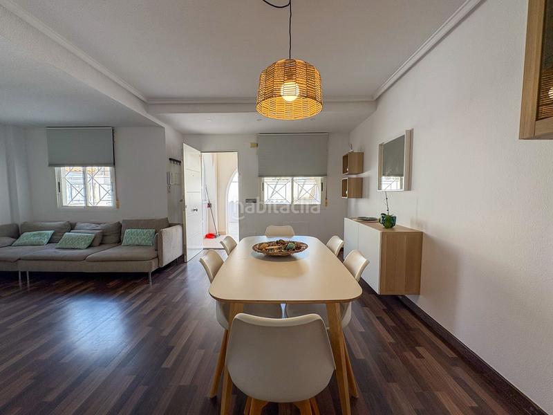 Foto ed87166a-f3c6-4e41-86f7-9f8fd8b6fb21. Rent semi detached house with heating pool in Aguas Nuevas Torrevieja