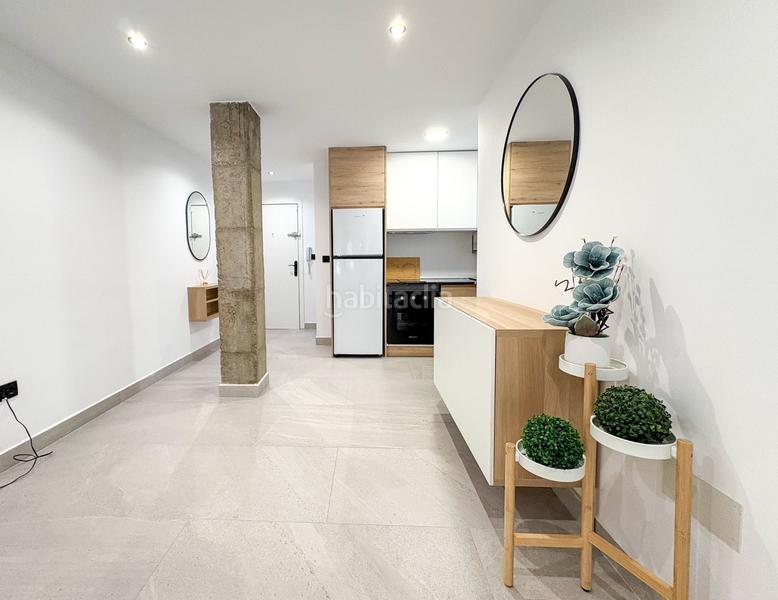 Foto 428a9750-6d3b-4a7d-a32e-134545527ce2. Alquiler piso espectacular piso en primera línea de playa en la mata, en Torrevieja