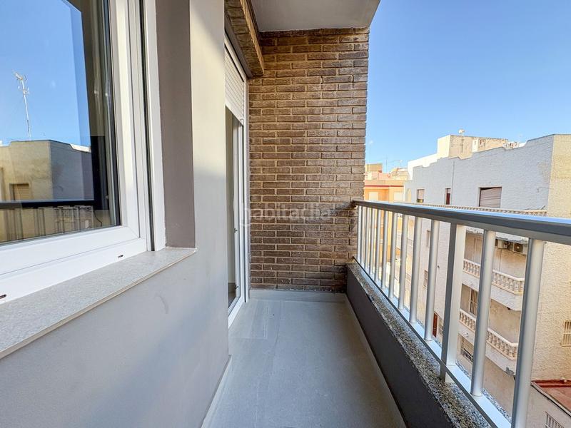 Foto 8b032b89-680c-4837-b85b-98133207680a. Miete etagenwohnung mit heizung in Gaspar Perelló Torrevieja
