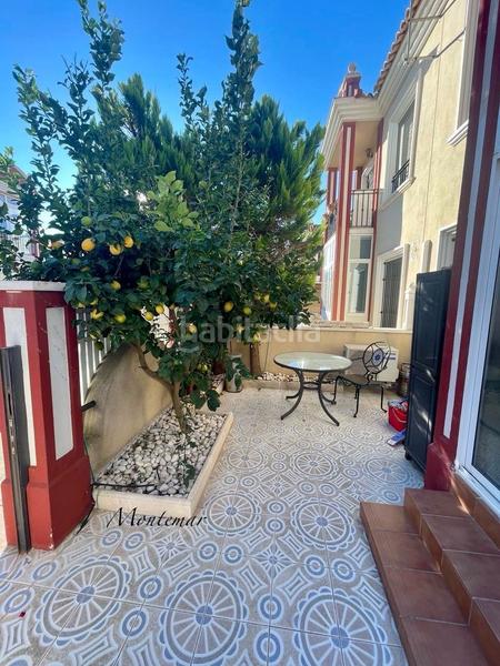 Foto 4f584a90-f182-4e66-837b-26e8236dfbf5. Alquiler casa adosada amplia casa adosada en residencial montemar, costa en Orihuela