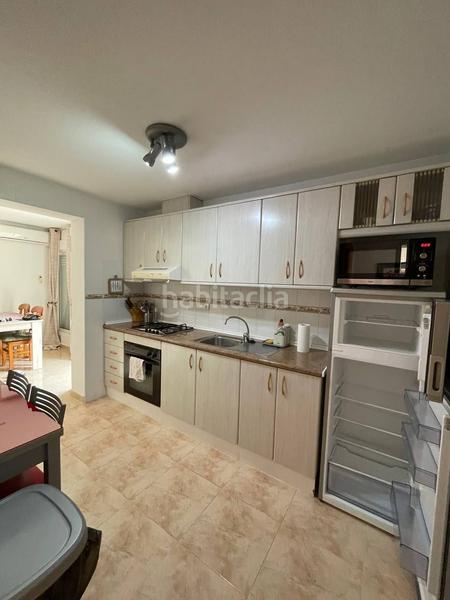 Foto 8a77517c-da02-4b04-96d4-8d04b38f427b. Alquiler casa adosada amplia casa adosada en residencial montemar, costa en Orihuela