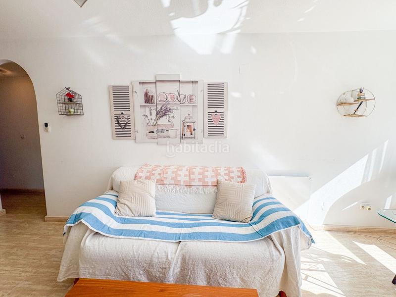 Foto ff339815-11b6-48bf-91b9-a8bdd11123ae. Lloguer apartament amb calefacció piscina a Campoamor Orihuela