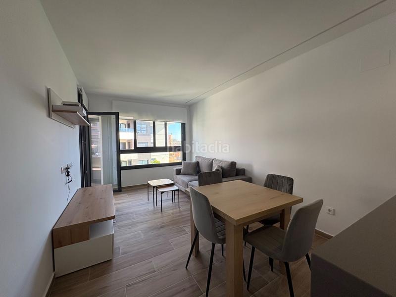 Foto 5f07bed6-85f5-4ee8-98bd-8a0bd98a386d. Alquiler piso encantador piso en villamartín, costa en Orihuela