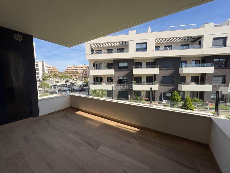 Foto 6812fd0d-b9bb-452e-a26a-6ed85afe7f80. Alquiler piso encantador piso en villamartín, costa en Orihuela