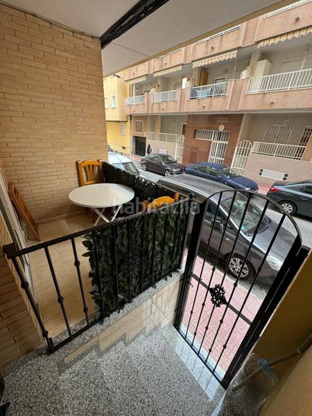 Foto c8550575-b5b3-4a9d-a1cd-009d06bf391f. Rent flat with heating in Las Piscinas Naturales Torrevieja