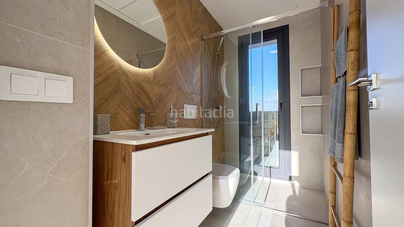 Foto 10ee0a7e-8846-4ed2-a5cd-413f3b7f0fa0. Chalet con riscaldamento piscina in El Pinar de Campoverde Pilar de la Horadada