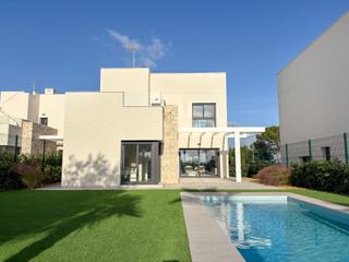 Chalet in El Pinar de Campoverde. Villa de lujo con vistas al golf y los lagos en lo romero golf