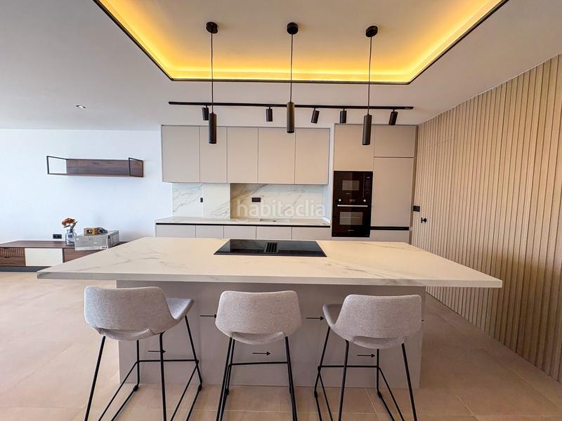 Foto 7bd8d7d2-4547-480d-ad5b-79e6ccf64893. Lloguer àtic amb calefacció a Zona Playa de los Locos Torrevieja