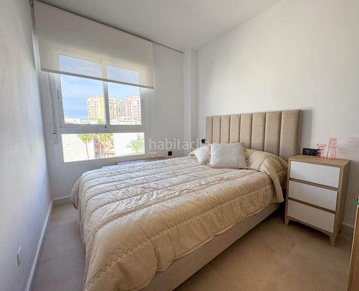 Foto 9a02e2ae-b8d2-492d-b876-c31793632dfc. Lloguer àtic amb calefacció a Zona Playa de los Locos Torrevieja