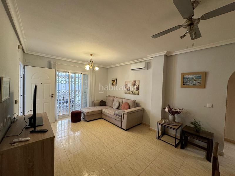 Foto e58b0de4-29ac-4102-aad2-f016655c739c. Lloguer casa adossada amb calefacció piscina a Zeniamar - Horizonte - La Campana Orihuela