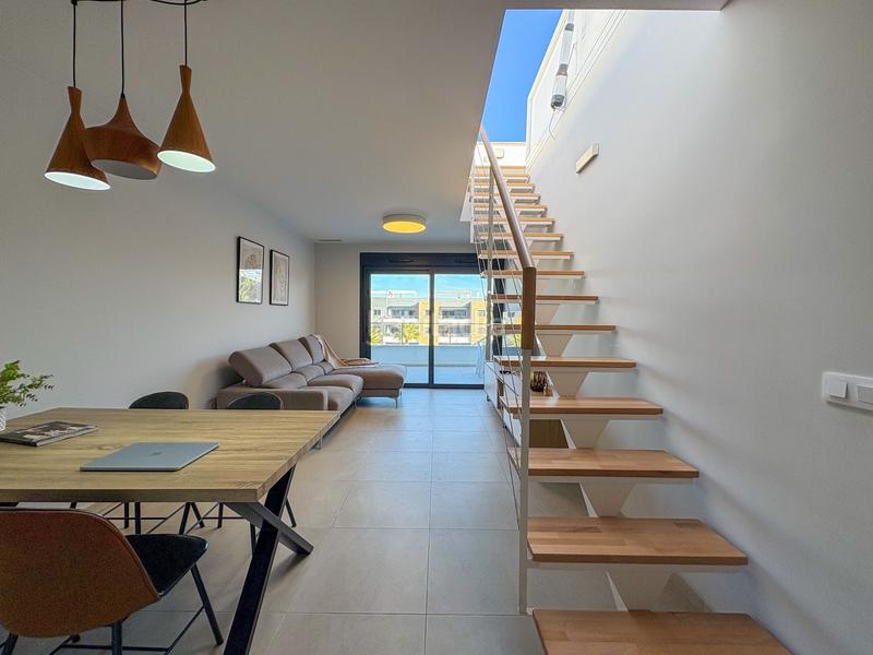 Foto 1e735899-a5c2-466d-8abe-d130c767b12f. Rent penthouse with heating pool in Playa Flamenca Orihuela