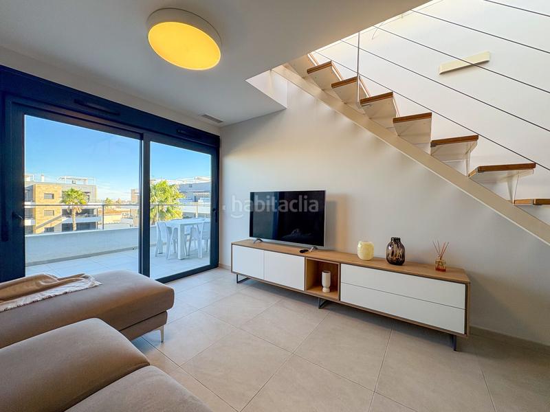 Foto 957c1a3a-5a87-4979-aa8d-7ba0660e85dc. Rent penthouse with heating pool in Playa Flamenca Orihuela