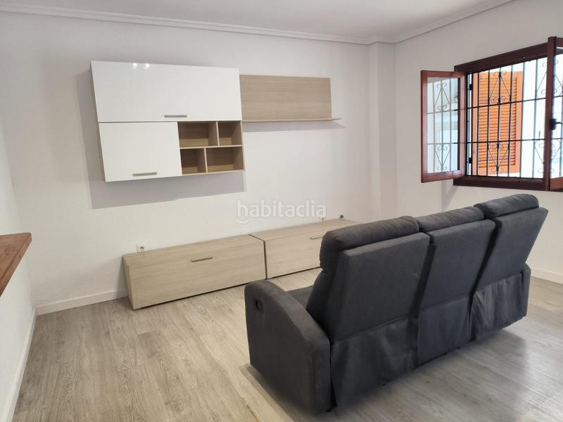 Foto 1d9afaf5-627a-4ff0-8383-dc19a1ec48be. Miete etagenwohnung mit heizung in Avenida Habaneras - Curva de Palangre Torrevieja