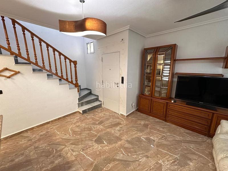 Foto 73d193d8-dc27-480d-88d7-d43d9ad2c48b. Alquiler casa espectacular casa adosada en Playa Flamenca, costa en Orihuela