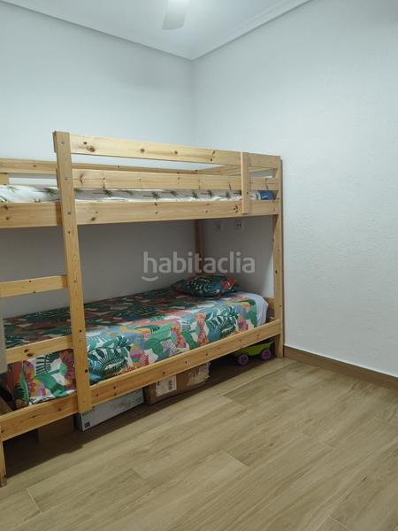 Foto b1749fba-d59a-45e7-812b-a2f7dbdd448b. Alquiler piso encantador bajo en Playa Flamenca, costa en Orihuela