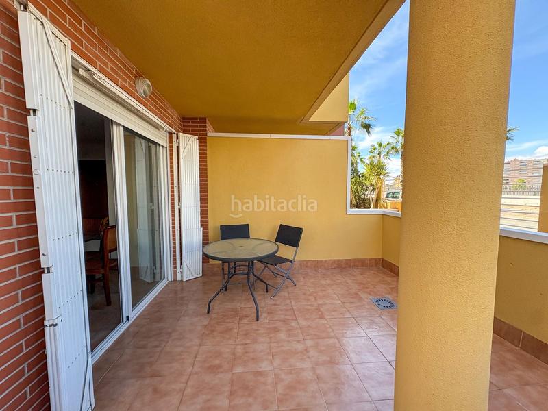 Foto 014f3fcd-a556-45cb-a77c-a4bee3aaa955. Apartament amb piscina a Puerto Deportivo Guardamar del Segura